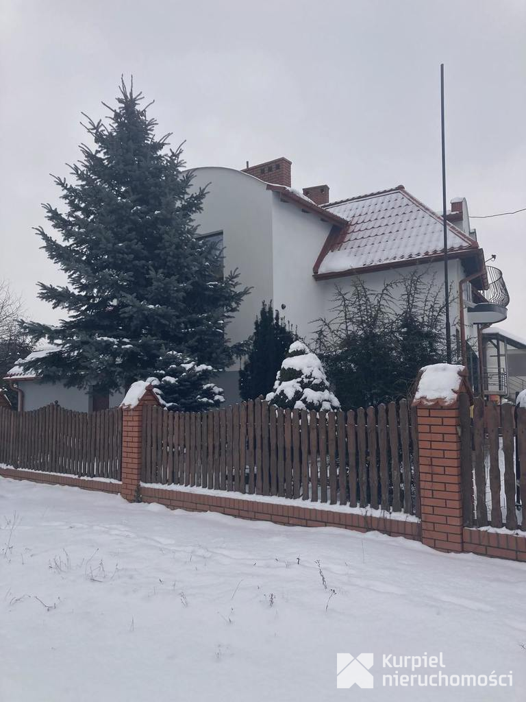Obiekt usługowo mieszkalny niedaleko centrum