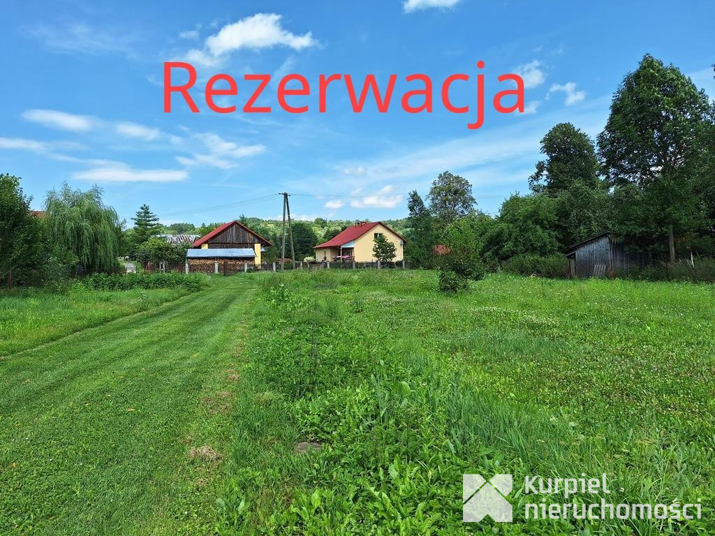 Kształtna działka pod zabudowę w Rybotyczach