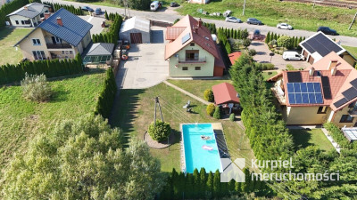 Na sprzedaż dom z dużą działką  WZ /Hurko/