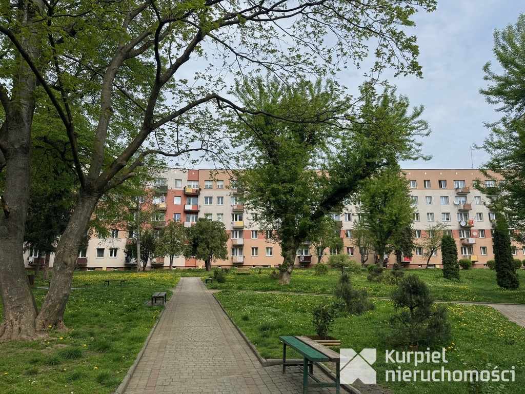 Kmiecie 3 pokojowe mieszkanie na parterze