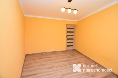 Kmiecie 3 pokojowe mieszkanie na parterze