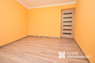 Kmiecie 3 pokojowe mieszkanie na parterze