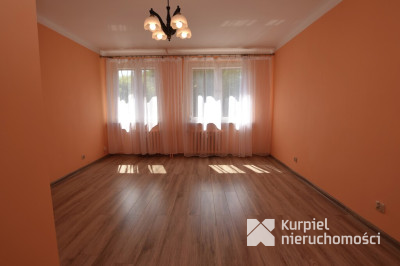 Kmiecie 3 pokojowe mieszkanie na parterze
