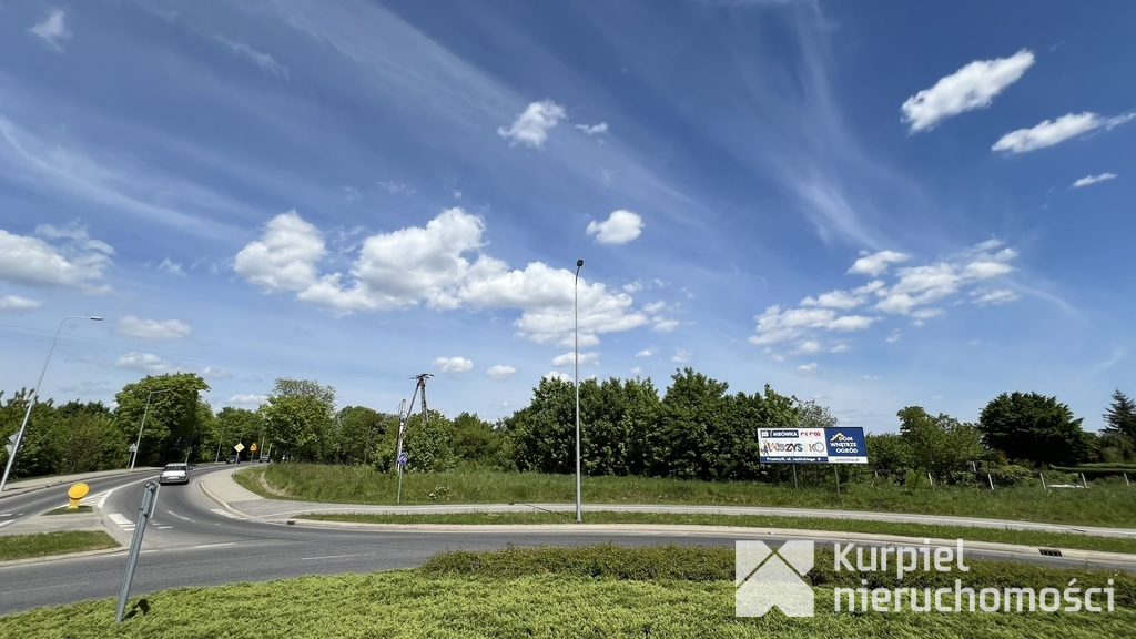 Działka narożna inwestycyjna