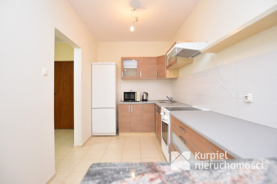 Przestronne mieszkanie Kmiecie 2 pokoje balkon