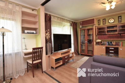 Przestronne mieszkanie na Kazanowie, 3 pok. balkon
