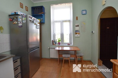 Mieszkanie w kamienicy 42 m. ul. Dworskiego