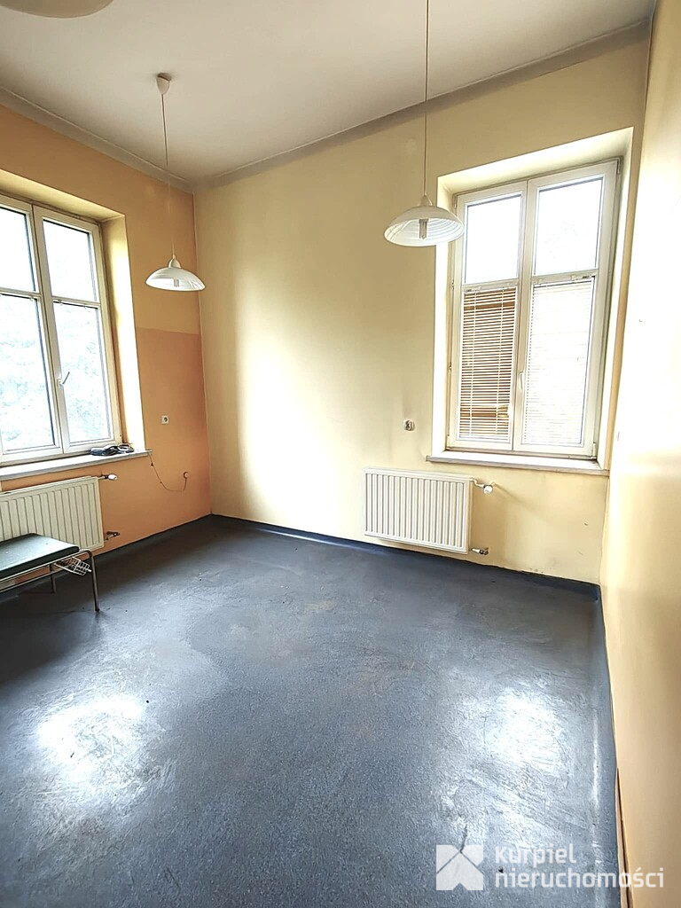 Lokal Komercyjny Zakopiańska 79 m2 media w cenie