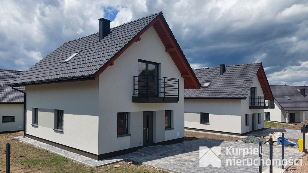 Komfortowy nowy dom w zielonej okolicy