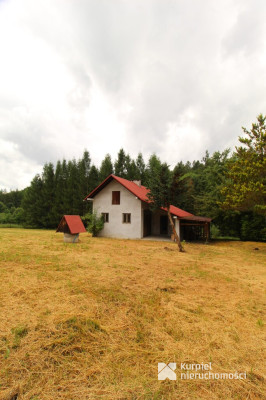 Dom z duszą w sercu natury /Łętowiana/