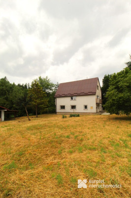 Dom z duszą w sercu natury /Łętowiana/