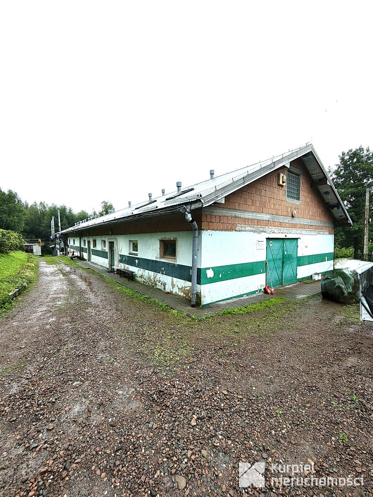 Radziszów Obiekt przemysłowy 1416 m2 działka 30 a