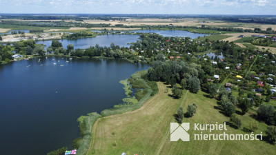 Drewniany dom z klimatem na dużej działce