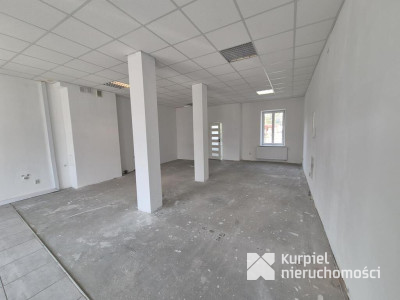 Lokal w stylowej kamienicy na Zasaniu