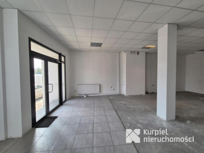Lokal w stylowej kamienicy na Zasaniu