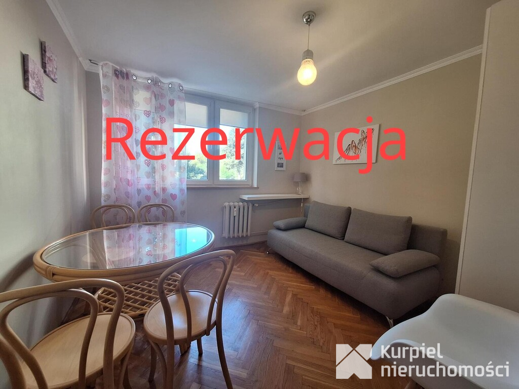 Dwupokojowe I piętro Glazera po remoncie