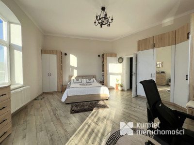 Apartament nad Sanem z widokiem na miasto