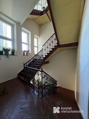 Apartament nad Sanem z widokiem na miasto