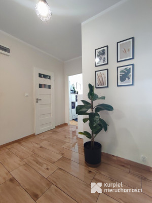 Na sprzedaż mieszkanie z garażem /Monte Cassino/