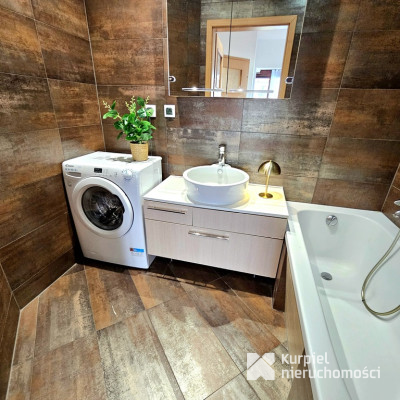 Jasne/duży balkon/zamknięte osiedle