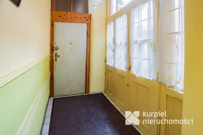 Klimatyczne mieszkanie w kamienicy w centrum