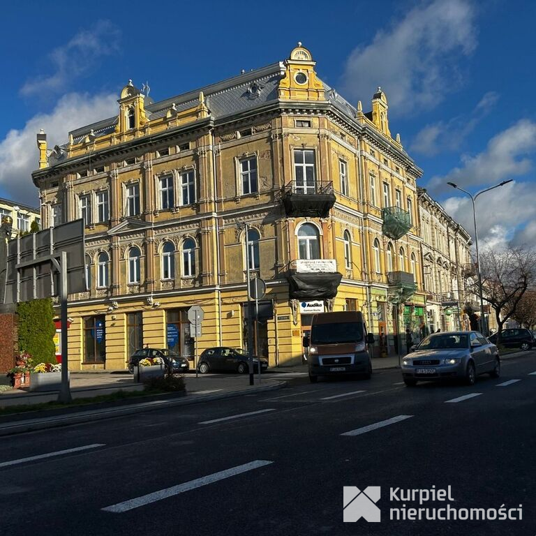 Klimatyczne mieszkanie w kamienicy w centrum