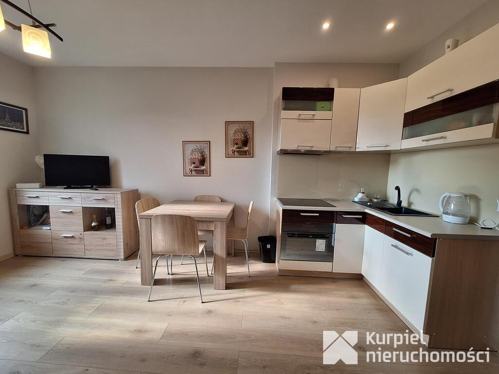 Kawalerka po remoncie/umeblowana/parter