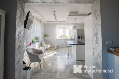 Gotowy do zamieszania dom dla rodziny