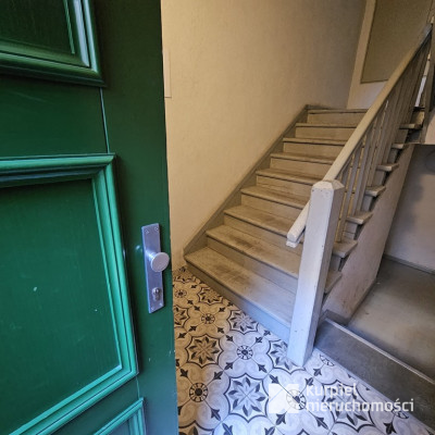 Klimatyczne Mieszkanie w pięknej kamienicy/Rynek