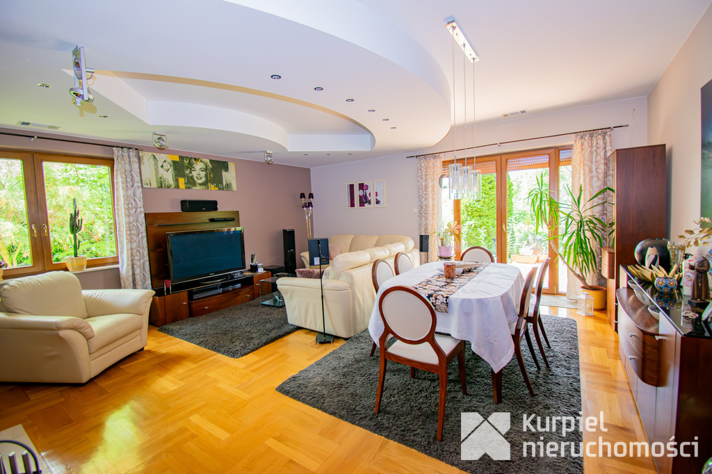 Gotowy do zamieszkania dom | Ogród | Garaż