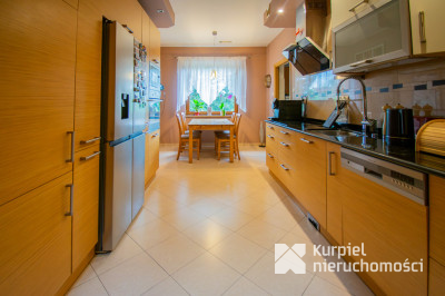 Gotowy do zamieszkania dom | Ogród | Garaż