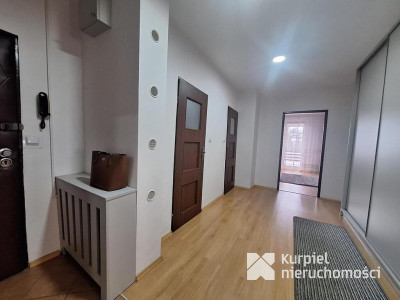 Przestrzenne 3 - pokojowe na parterze/os.Rycerskie