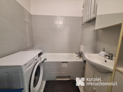 Przestrzenne 3 - pokojowe na parterze/os.Rycerskie