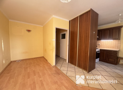 Przytulna kawalerska z balkonem parter Glazera