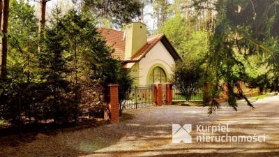 Dom w Radawie – kontakt z naturą na krańcu wsi