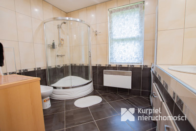 Dom w Radawie – kontakt z naturą na krańcu wsi