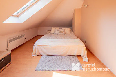 Dom w Radawie – kontakt z naturą na krańcu wsi