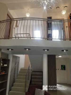 Dom w Radawie – kontakt z naturą na krańcu wsi