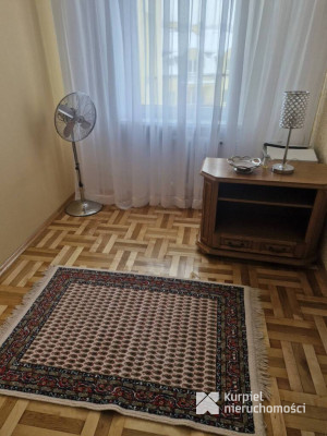 Czteropokojowe mieszkanie dla rodziny/os. Kmiecie