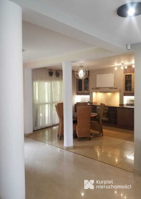 Dom jednorodzinny | 8 arów | do zamieszkania