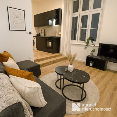 Nowe/Wyposażone/pod klucz/ciche