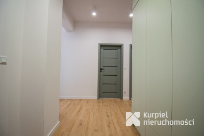 3 Pokojowe mieszkanie na Placu Mickiewicza