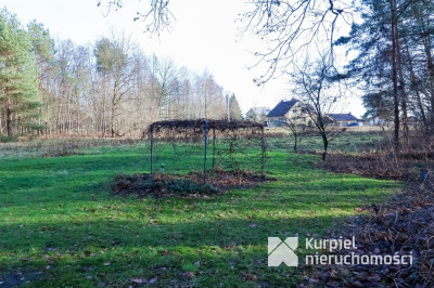 DZIAŁKA 48 ARÓW Z BUDYNKIEM – BIAŁOBRZEGI