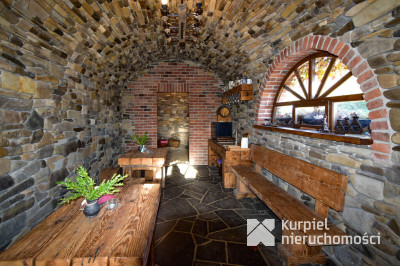 Działka z domem SSZ + winniczka