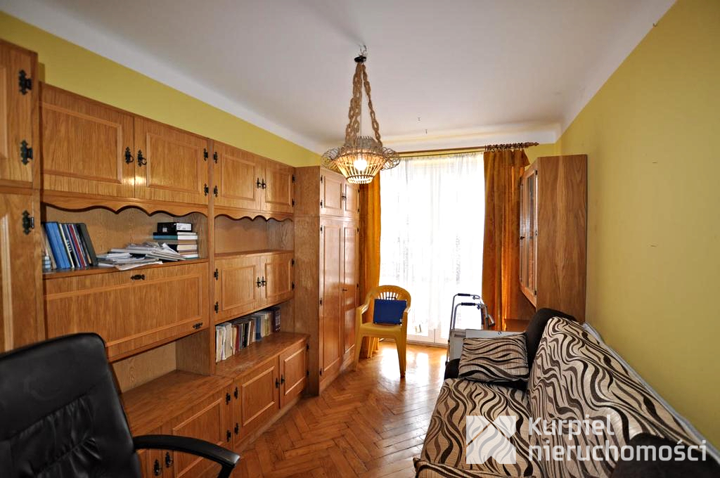 Blok, I piętro, możliwość garażu na osiedlu