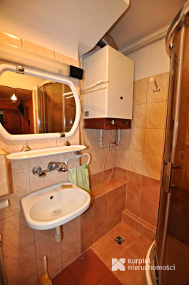 Blok, I piętro, możliwość garażu na osiedlu