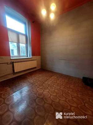 MIESZKANIE NA SPRZEDAŻ W CENTRUM CIESZANOWA