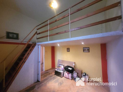 MIESZKANIE NA SPRZEDAŻ W CENTRUM CIESZANOWA