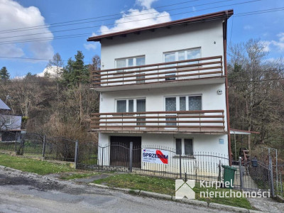 Dom z dodatkową działką w świetnej lokalizacji