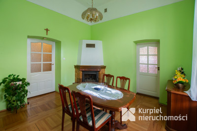 Klimatyczne mieszkanie w kamienicy w centrum